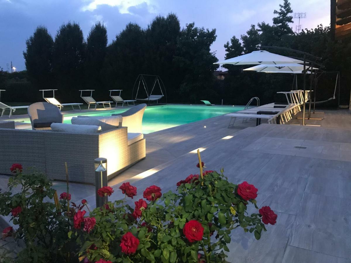 Residence Le Palme Torrazza Piemonte Exteriér fotografie